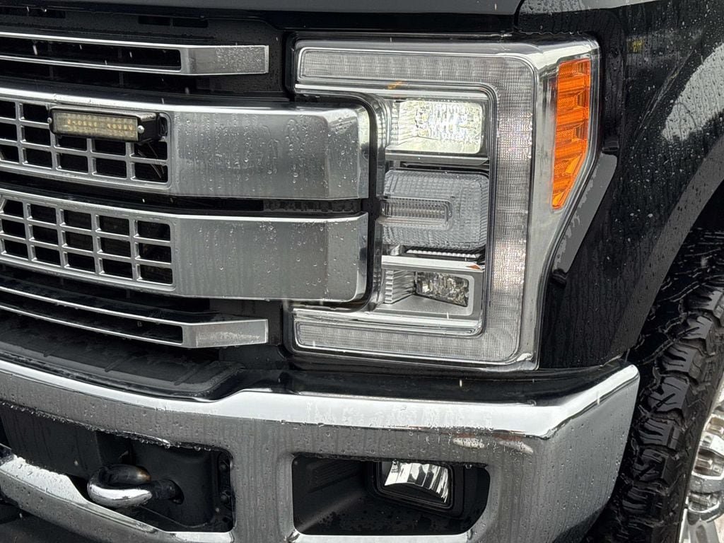 Used 2017 Ford F350 Platinum AWD/4WD image 9