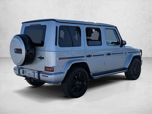 Used 2023 Mercedes-Benz G 550 image 5