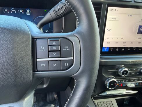 Certified 2024 Ford F350 Lariat w/ Lariat Ultimate Package image 19