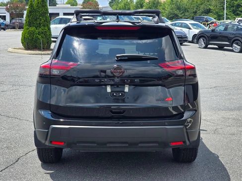 Used 2026 Nissan Rogue SV AWD/4WD image 25