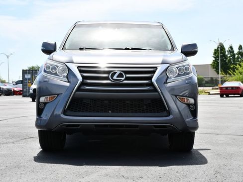 Used 2016 Lexus GX 460 w/ Premium Package AWD/4WD image 2
