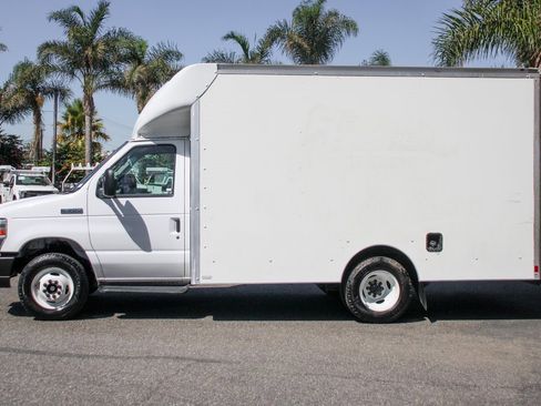 Used 2019 Ford E-350 and Econoline 350 Super Duty image 5