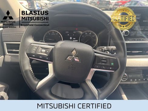 Used 2024 Mitsubishi Outlander SE AWD/4WD image 23