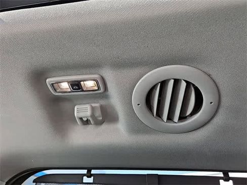 Used 2020 Ford Explorer Limited w/ Class III Trailer Tow Package image 28