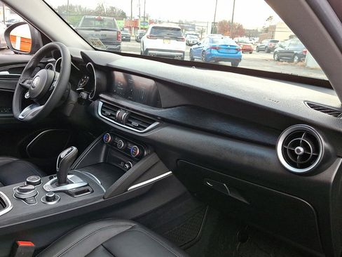Used 2021 Alfa Romeo Stelvio Sprint w/ Sun & Sound Package image 11