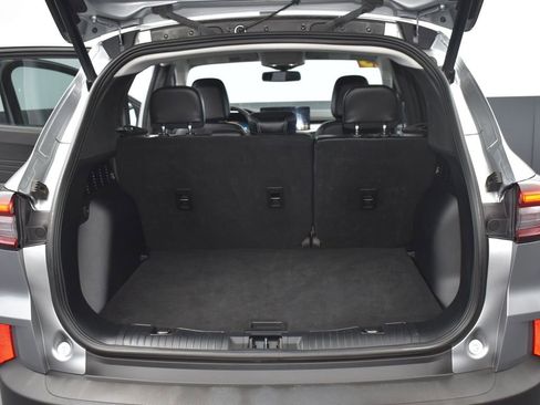 Used 2023 Ford Escape Platinum image 20