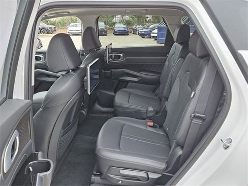 New 2025 Kia Sorento SX image 5