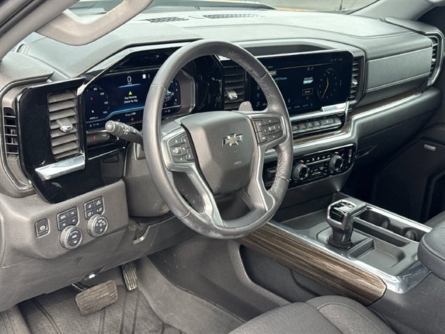 Certified 2022 Chevrolet Silverado 1500 RST w/ Convenience Package II AWD/4WD image 14