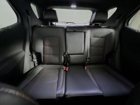 Used 2023 Chevrolet Equinox RS AWD/4WD image 32