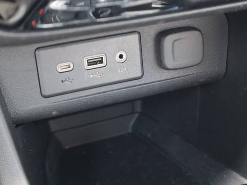 Used 2023 Buick Encore GX Select w/ Safety Package II AWD/4WD image 23