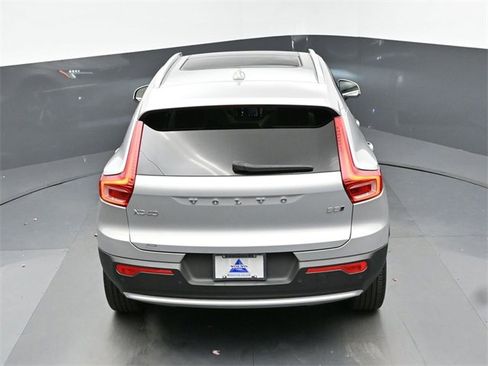 Used 2024 Volvo XC40 B5 Plus w/ Protection Package Premier image 47
