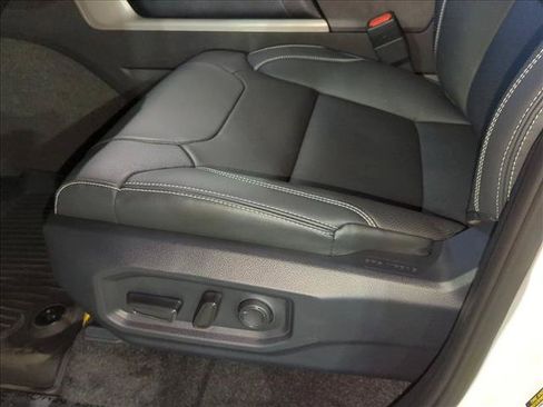 New 2026 Toyota Tundra SR5 AWD/4WD image 4