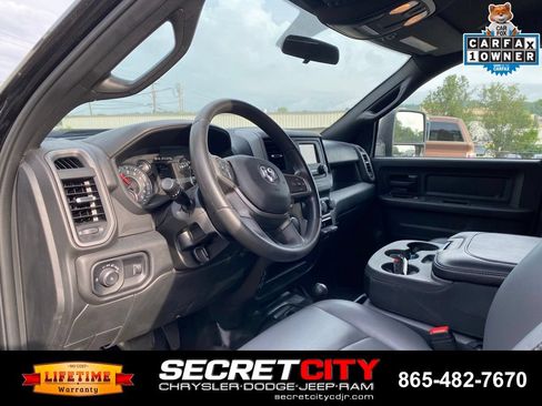 Used 2024 RAM 3500 Tradesman w/ Chrome Appearance Group AWD/4WD image 12
