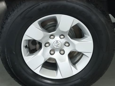 Used 2024 RAM 1500 Big Horn AWD/4WD image 12