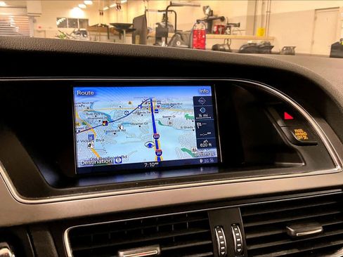 Used 2015 Audi A4 2.0T Premium image 29