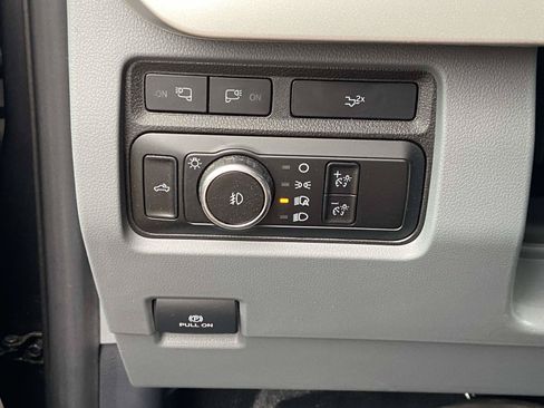 Used 2024 Ford F250 XLT w/ Tremor Off-Road Package AWD/4WD image 19