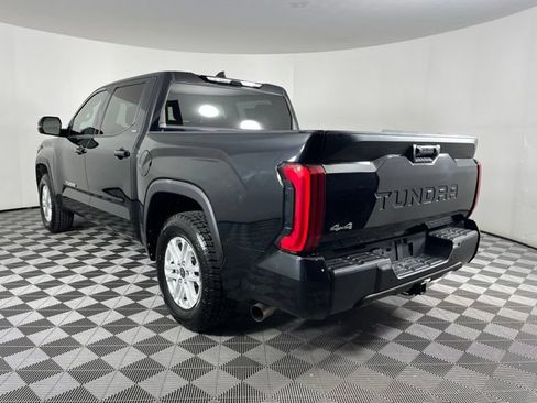 Used 2023 Toyota Tundra SR5 w/ SR5 Premium Package AWD/4WD image 8