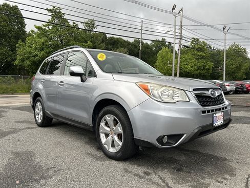 Used 2014 Subaru Forester 2.5i Touring AWD/4WD image 3