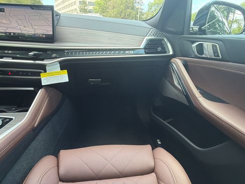 New 2027 BMW X6 xDrive40i AWD/4WD image 30