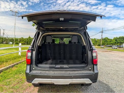 Used 2019 Ford Expedition Platinum AWD/4WD image 7