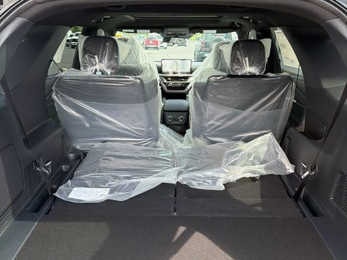 New 2026 Ford Explorer ST-Line AWD/4WD image 27