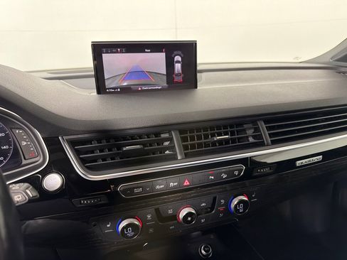 Used 2017 Audi Q7 3.0T Premium Plus AWD/4WD image 16