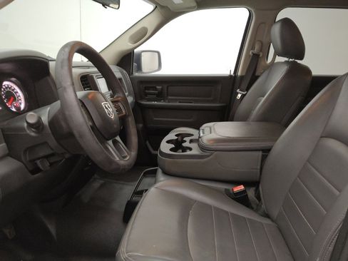 Used 2018 RAM 1500 Tradesman image 17