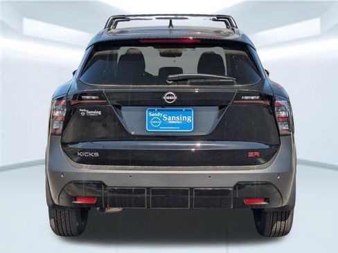 New 2026 Nissan Kicks SR w/ Illumination Package FWD image 5