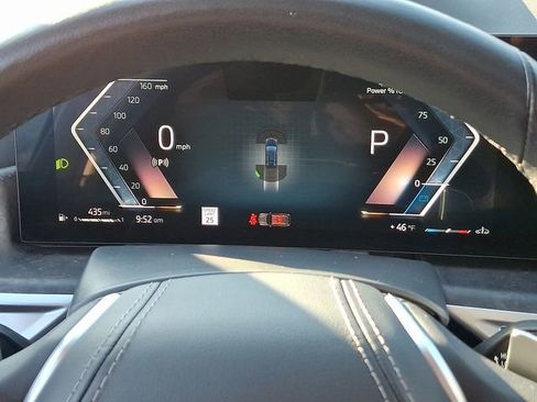 Certified 2025 BMW X7 xDrive40i image 21