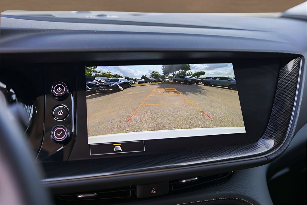 Used 2023 Buick Envision Essence w/ Sport Touring Package AWD/4WD image 17