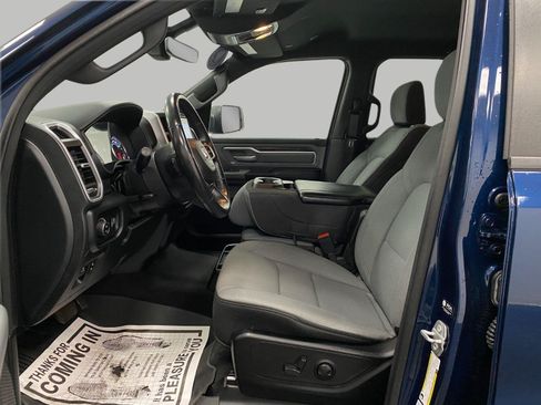 Used 2022 RAM 1500 Big Horn AWD/4WD image 29