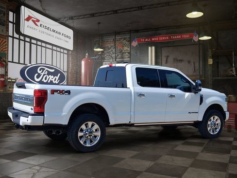 Used 2020 Ford F250 Platinum w/ FX4 Off-Road Package AWD/4WD image 6