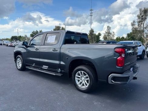 Used 2022 Chevrolet Silverado 1500 LT w/ Convenience Package II RWD image 4