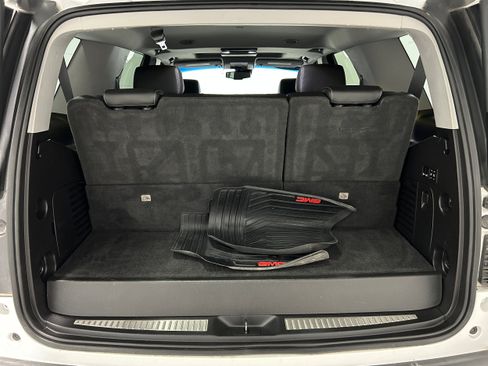 Used 2018 Chevrolet Tahoe Premier AWD/4WD image 37