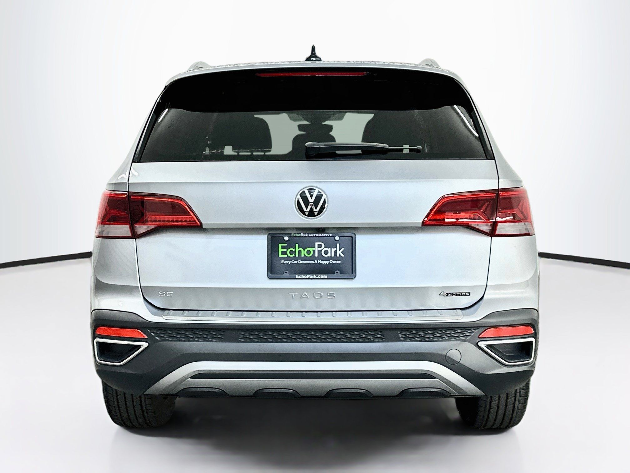 Used 2023 Volkswagen Taos SE AWD/4WD image 7
