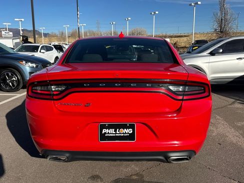 Used 2022 Dodge Charger SXT image 8