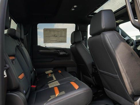 New 2026 GMC Sierra 1500 AT4 w/ AT4 Premium Package image 9