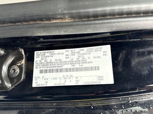 Used 2017 Ford F150 XLT w/ Equipment Group 302A Luxury image 20