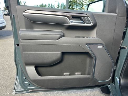 Used 2025 Chevrolet Silverado 1500 LTZ w/ LTZ Premium Package image 22