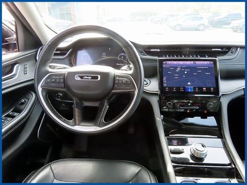 Used 2021 Jeep Grand Cherokee L Limited w/ Trailer Tow Group (B) image 11