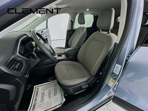 Used 2022 Ford Escape SE image 28