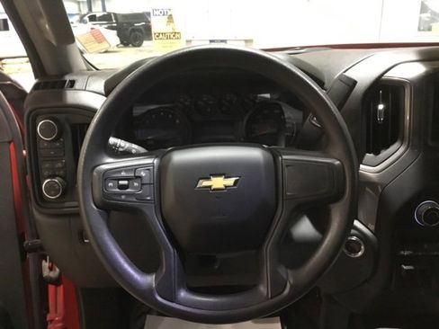 Used 2025 Chevrolet Silverado 3500 W/T image 36