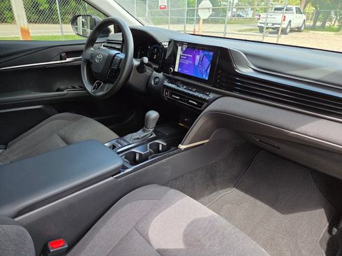 Used 2026 Toyota Camry LE FWD image 13