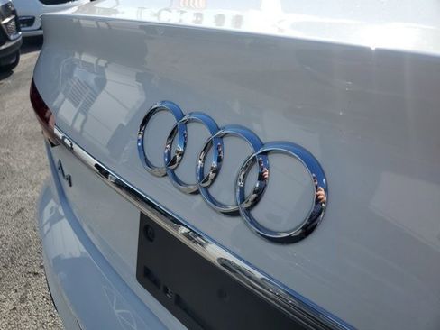 Used 2022 Audi A4 2.0T Premium w/ Convenience Package image 10