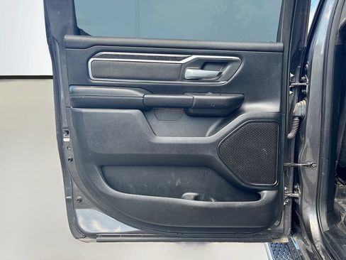 Used 2019 RAM 1500 Big Horn RWD image 16