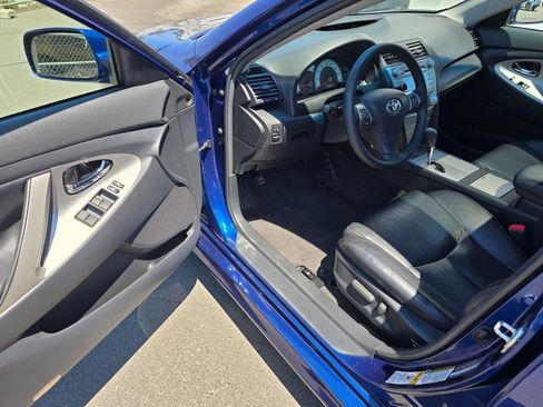 Used 2007 Toyota Camry SE FWD image 19