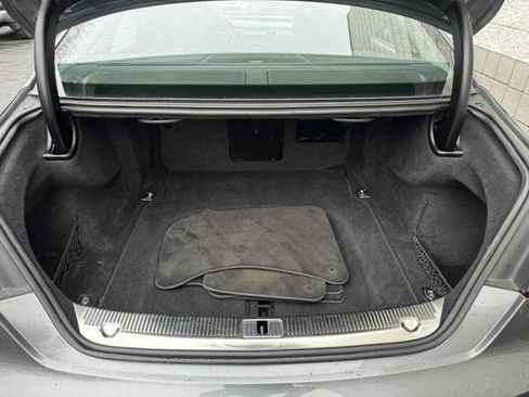 Used 2018 Audi A8 L 3.0T w/ Executive Package image 8