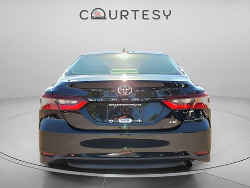 Certified 2024 Toyota Camry LE w/ Convenience Package FWD image 5