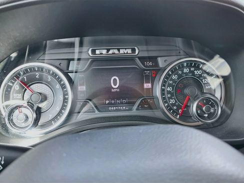 Used 2020 RAM 1500 Laramie AWD/4WD image 12