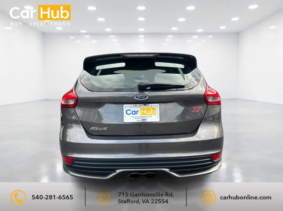 Used 2016 Ford Focus ST FWD image 5